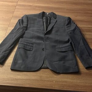 Classic Men's Navy Blazer - Versatile Tailored Jacket